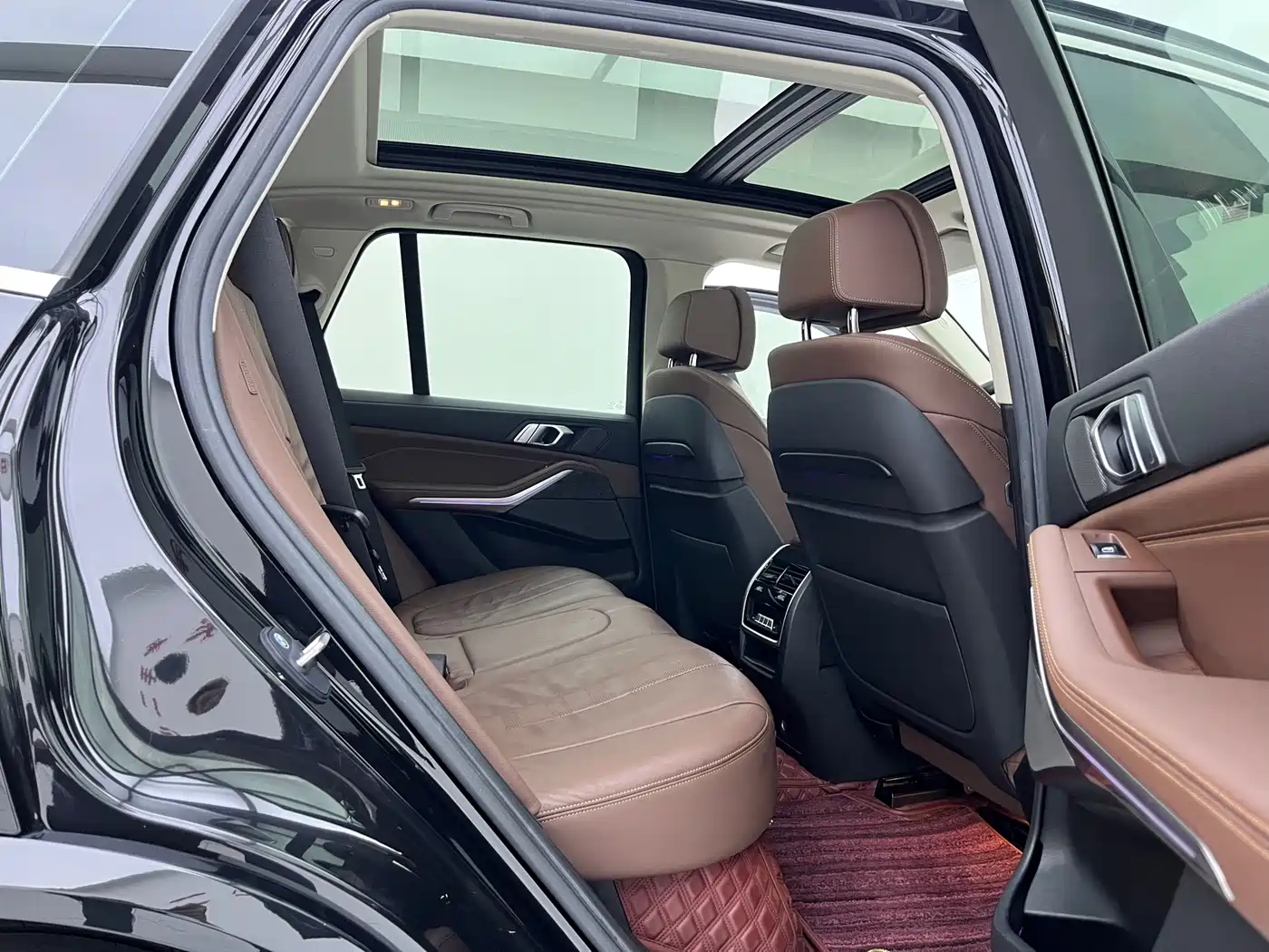 BMW X5 (Import) 2020 xDrive40i Premium M Sport Package фото 19