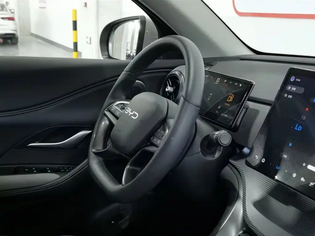 BYD Seal 05 DM-i 2025 DM-i Smart Drive Edition 115KM Honor фото 22