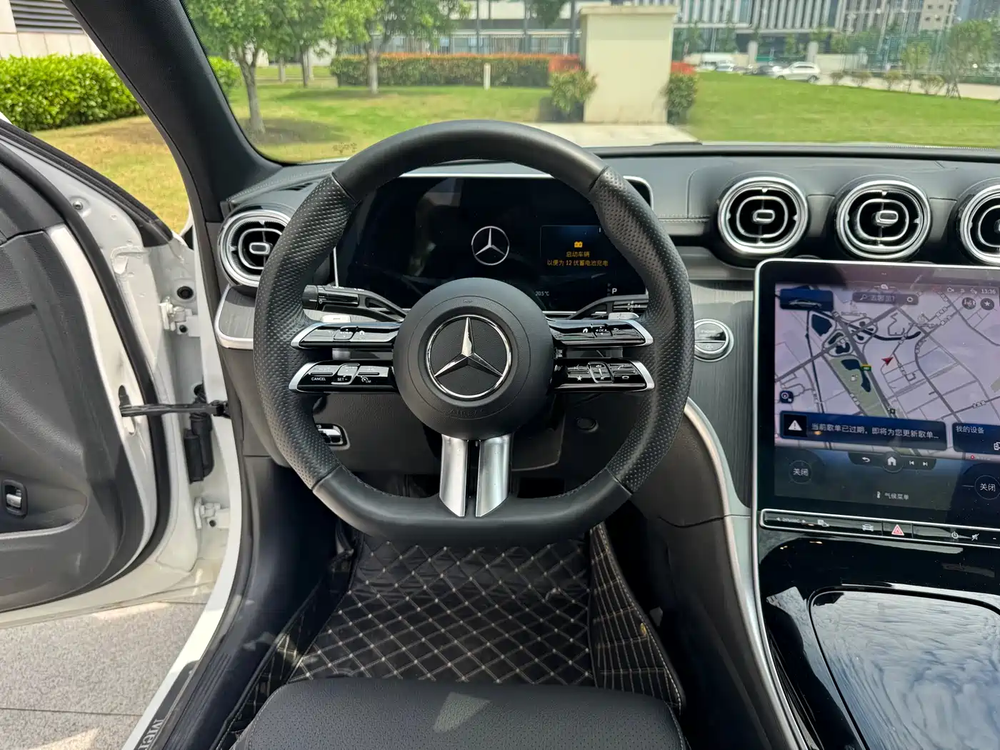 Mercedes-Benz C-Class 2022 Facelift C 260 L Sport фото 23
