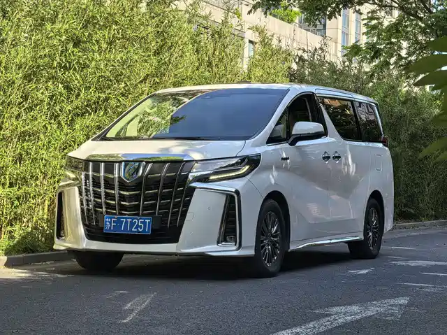 Toyota Alphard 2021 Hybrid 2.5L Premium
