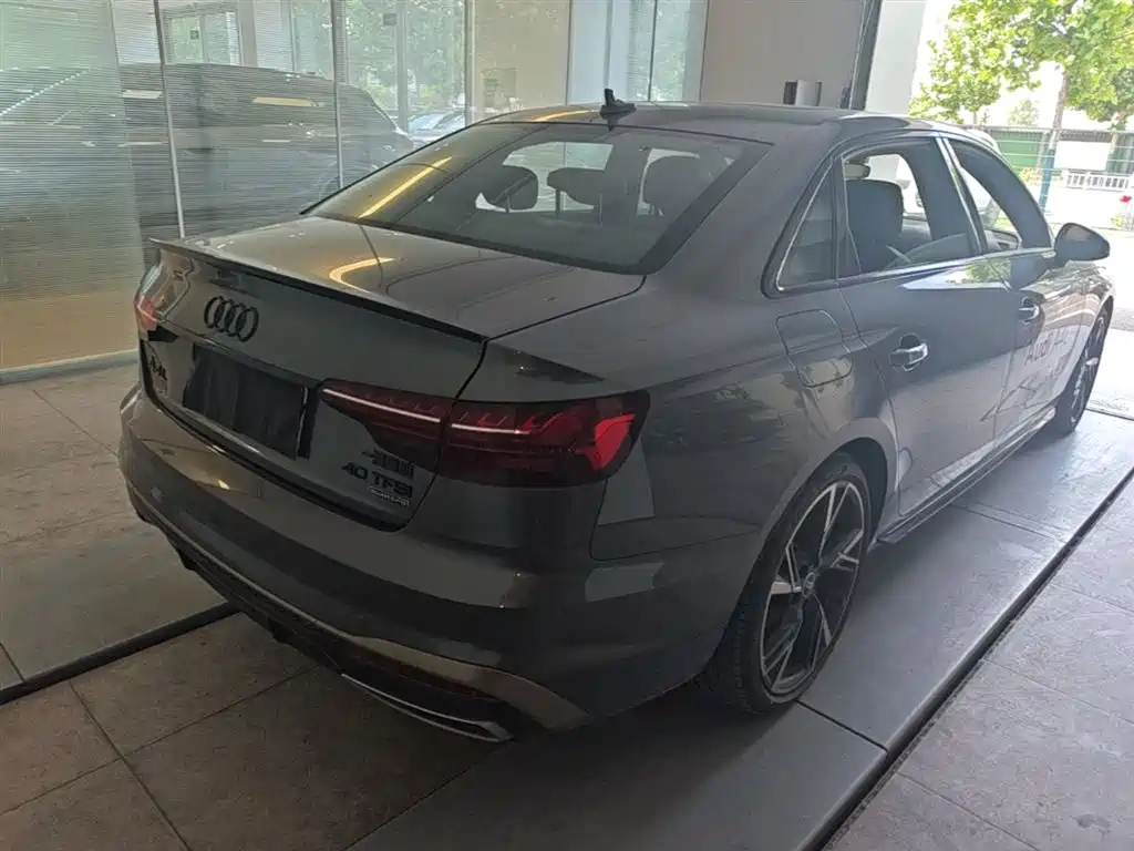 Audi A4L 2024 40 TFSI quattro RS Kit Speed Edition фото 7