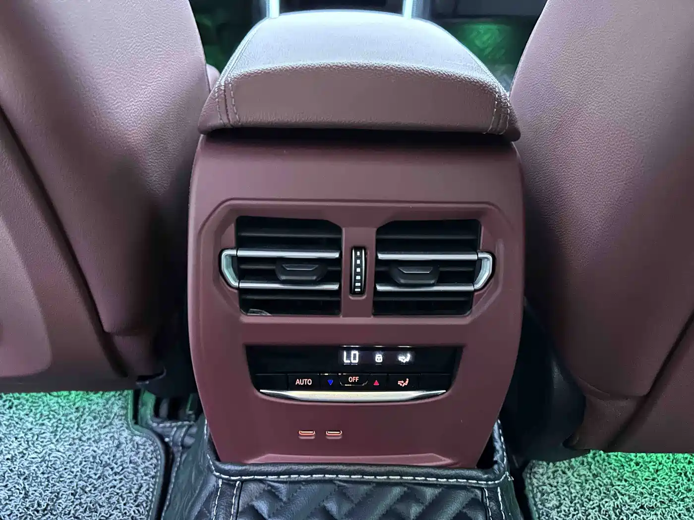 BMW 3 Series 2023 320Li M Sport Package фото 12