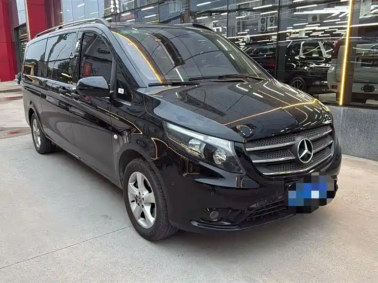 Mercedes-Benz Vito 2020 2.0T Business Edition (7-seater) фото 2