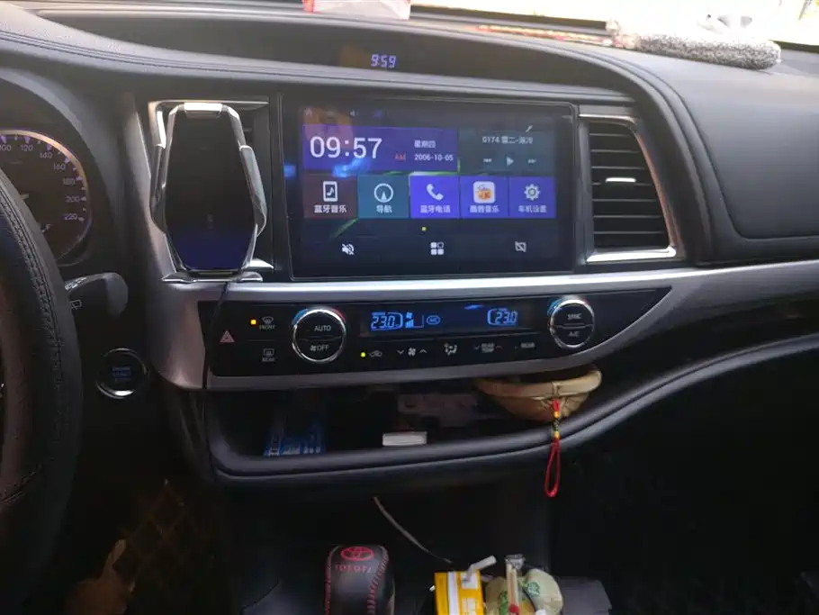 Toyota Highlander 2018 2.0T 4WD Luxury 7-seater (China V) фото 13