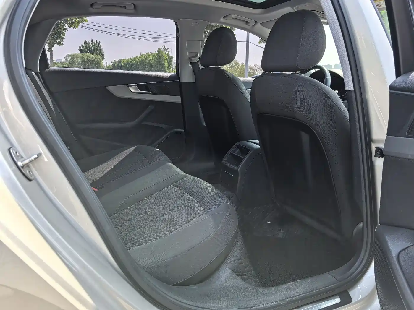 Audi A4L 2019 40 TFSI Progressive (China VI) фото 13