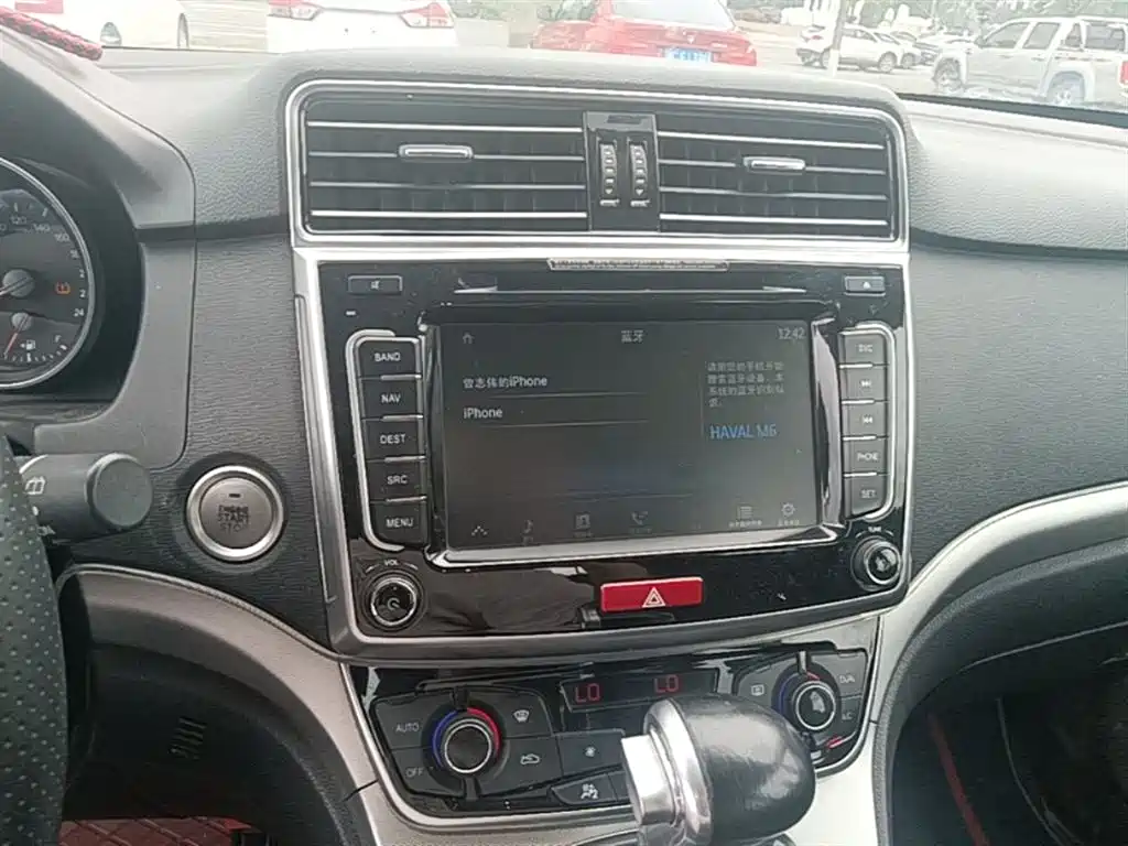 Haval M6 2017 1.5T Automatic 2WD Premium фото 13