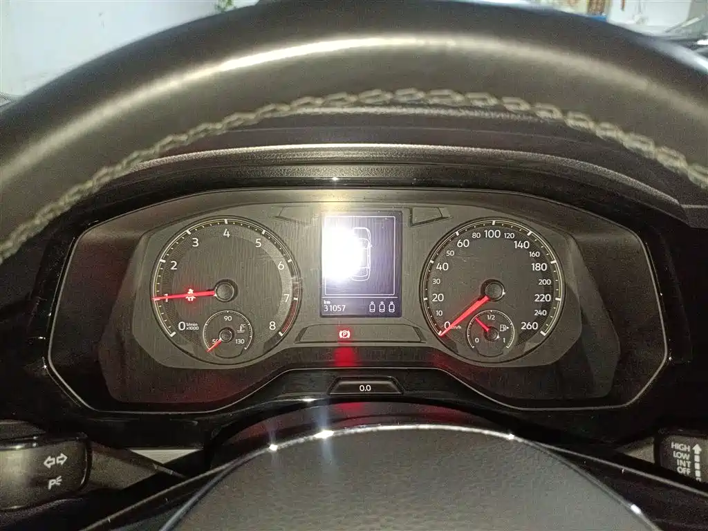 VOLKSWAGEN BORA