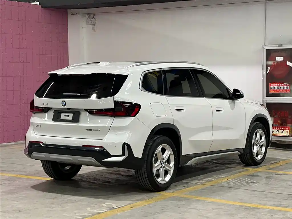 BMW X1 2023 sDrive20Li X Design Package фото 5