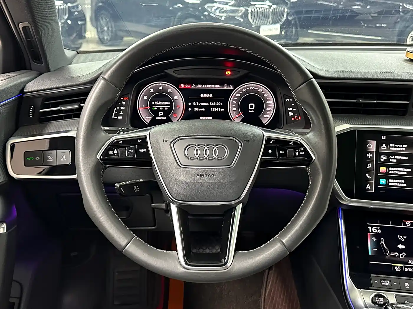 Audi A6L 2021 40 TFSI Luxury Sport фото 16