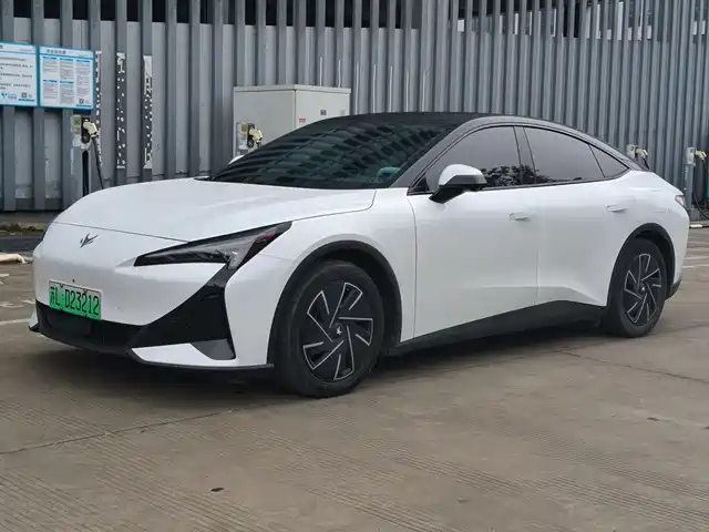 ARCFOX Alpha S5 2024 560PRO 185kW