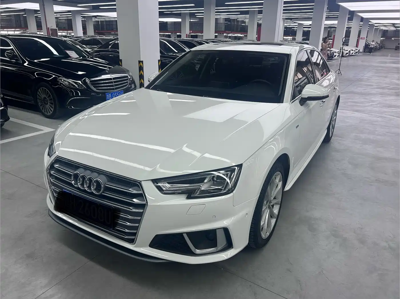 Audi A4L 2019 40 TFSI Fashion (China V)