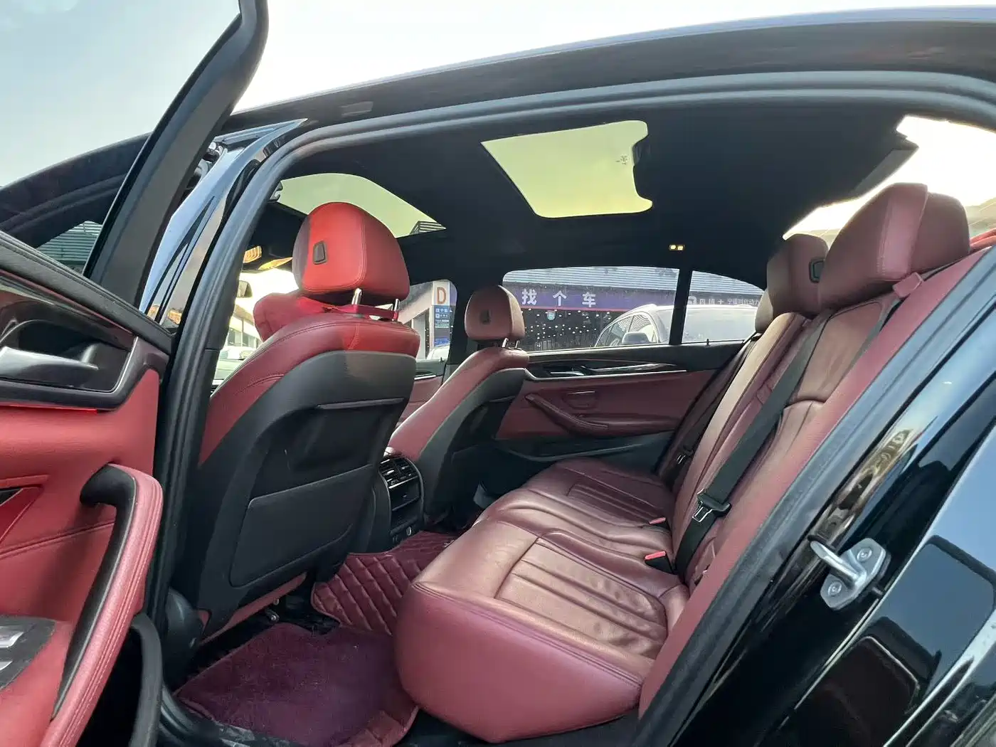 BMW 5 Series 2019 530Li Leading M Sport Package фото 5