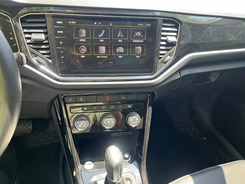 Volkswagen T-ROC 2022 280TSI DSG 2WD Comfort PLUS фото 8