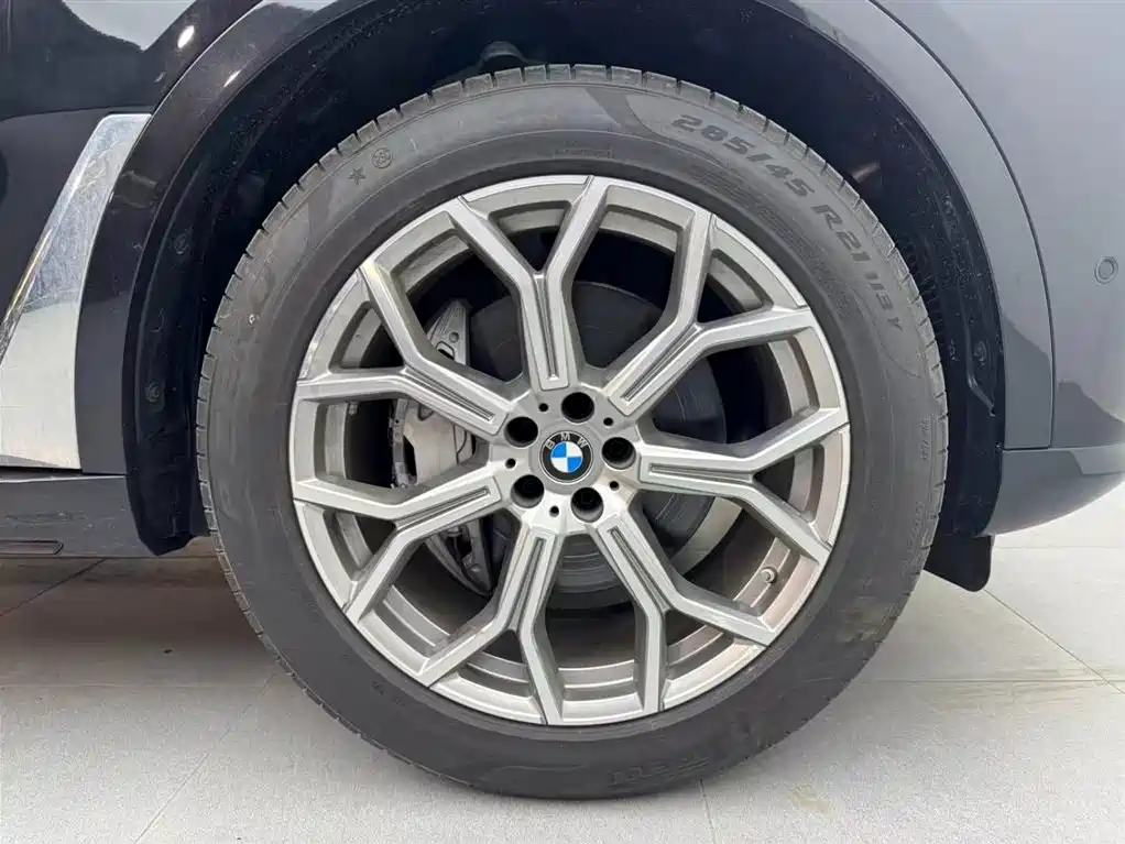 BMW X7 2023 xDrive40i Leading Luxury Package фото 18