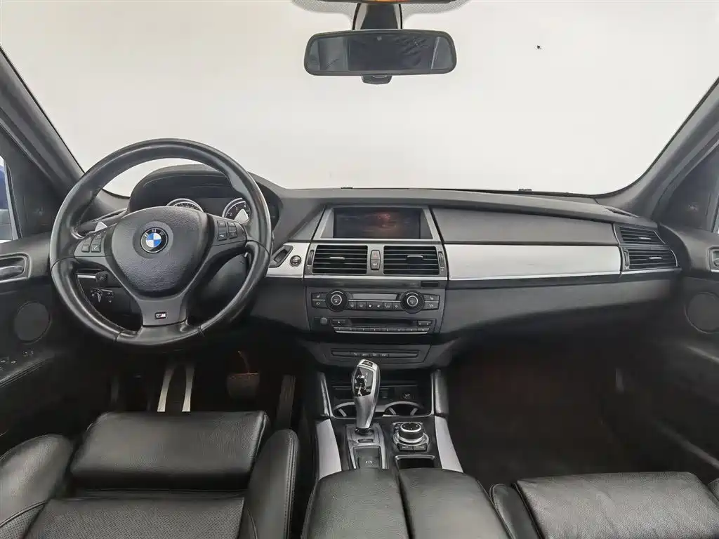 BMW X5 M 2010 X5 M фото 5