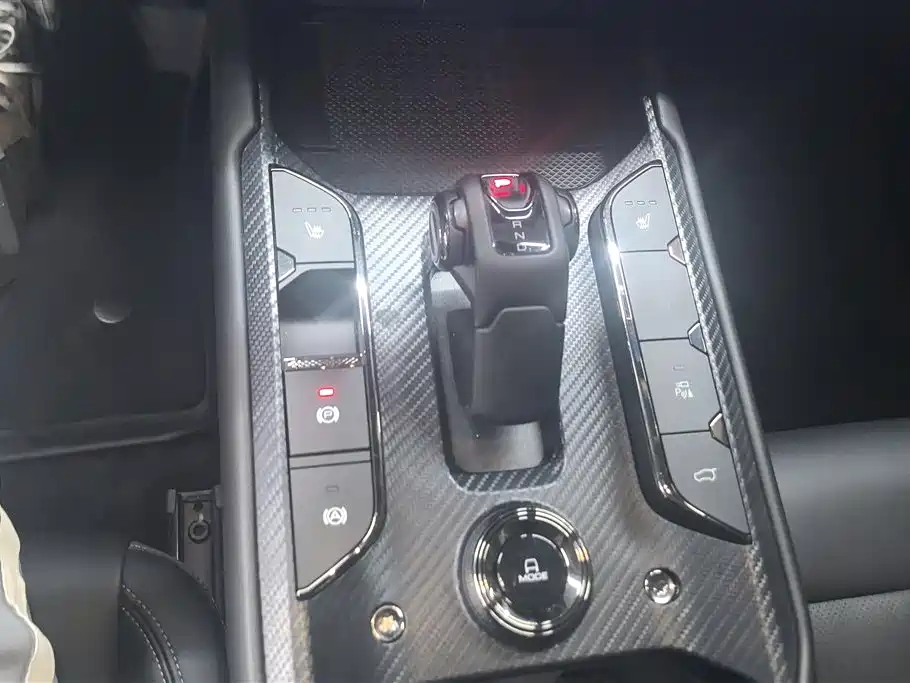 Haval Second-Generation Big Dog New Energy 2023 DHT-PHEV 105km Trendy Electric Edition Plus фото 16
