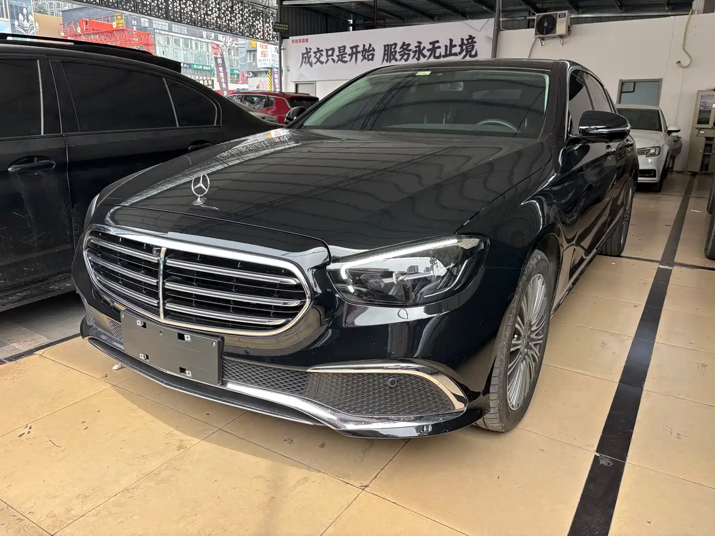Mercedes-Benz E-Class 2022 E 300 L Fashion