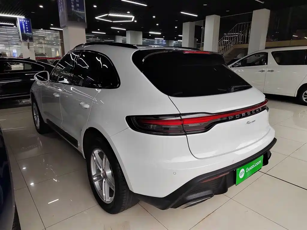 Porsche Macan 2022 Macan 2.0T фото 5
