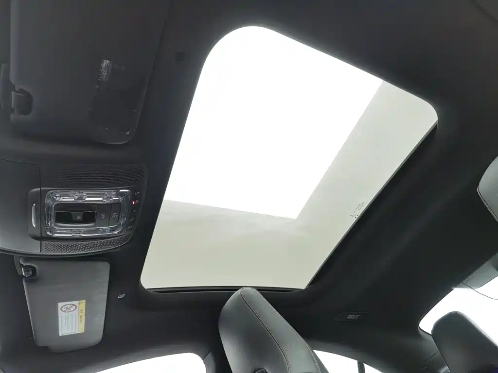 Mercedes-Benz CLA (Import) 2020 CLA 200 фото 14