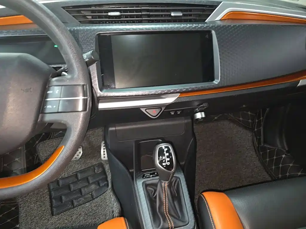 Geely Yuanjing X1 2018 2017 1.3L Auto Player Edition