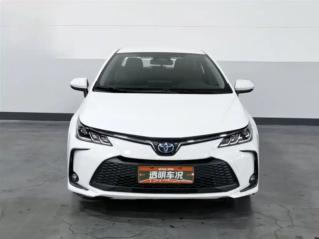 Toyota Corolla 2023 1.8L Smart Hybrid Dual Engine Pioneer Edition фото 3