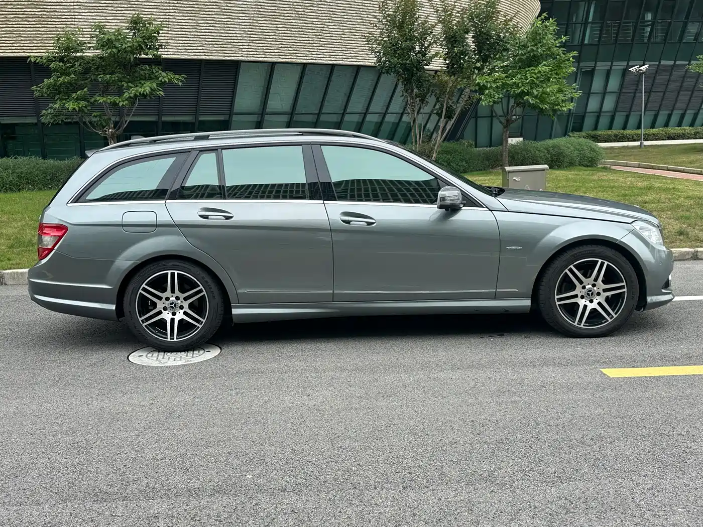 Mercedes-Benz C-Class (Import) 2010 2010 C 200 CGI Estate