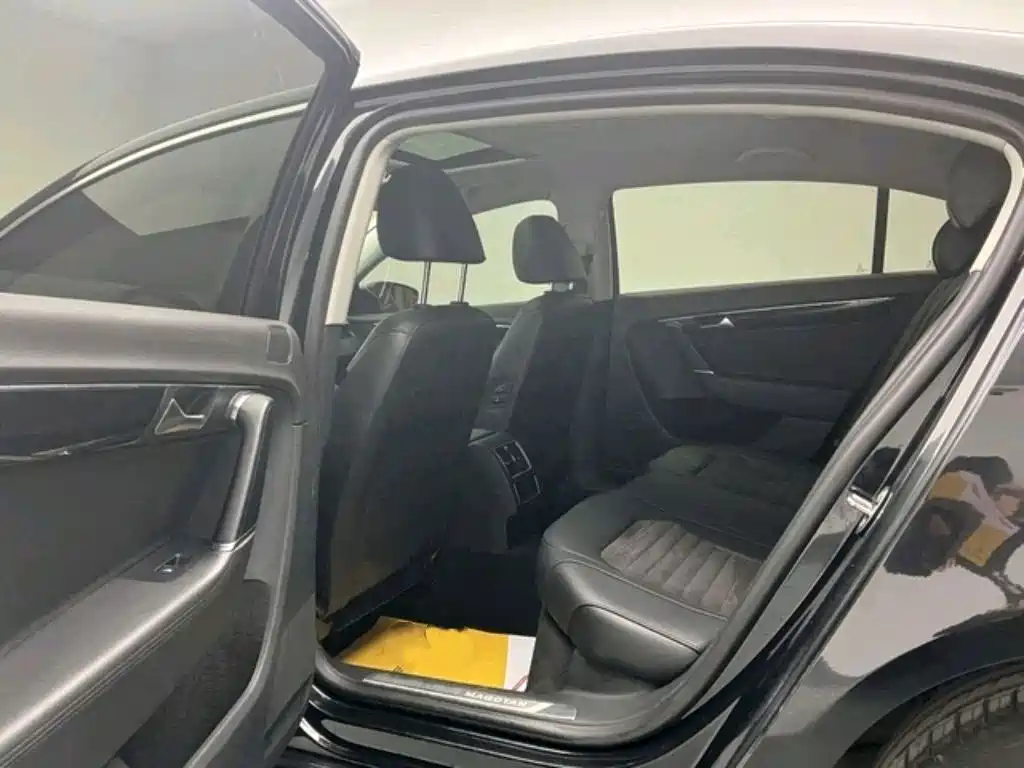 Volkswagen Magotan 2015 Facelift 2.0TSI Luxury фото 8