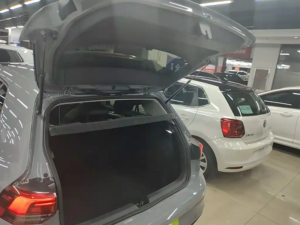 Volkswagen Golf 2023 Facelift 280TSI DSG Pro фото 19