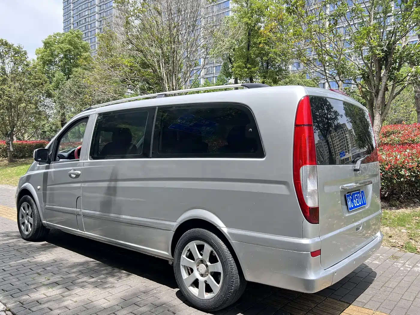 Mercedes-Benz Vito 2011 2.5L Business Edition фото 14