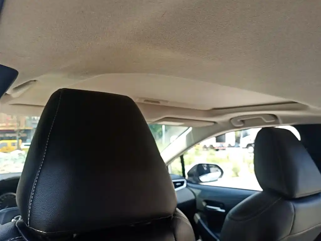 Toyota Corolla 2019 1.2T S-CVT Sport Edition фото 18
