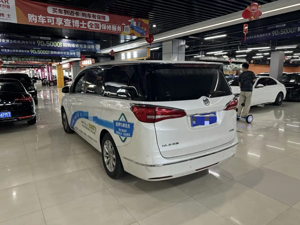 Buick GL8 2018 ES 28T Comfort Type China VI фото 9