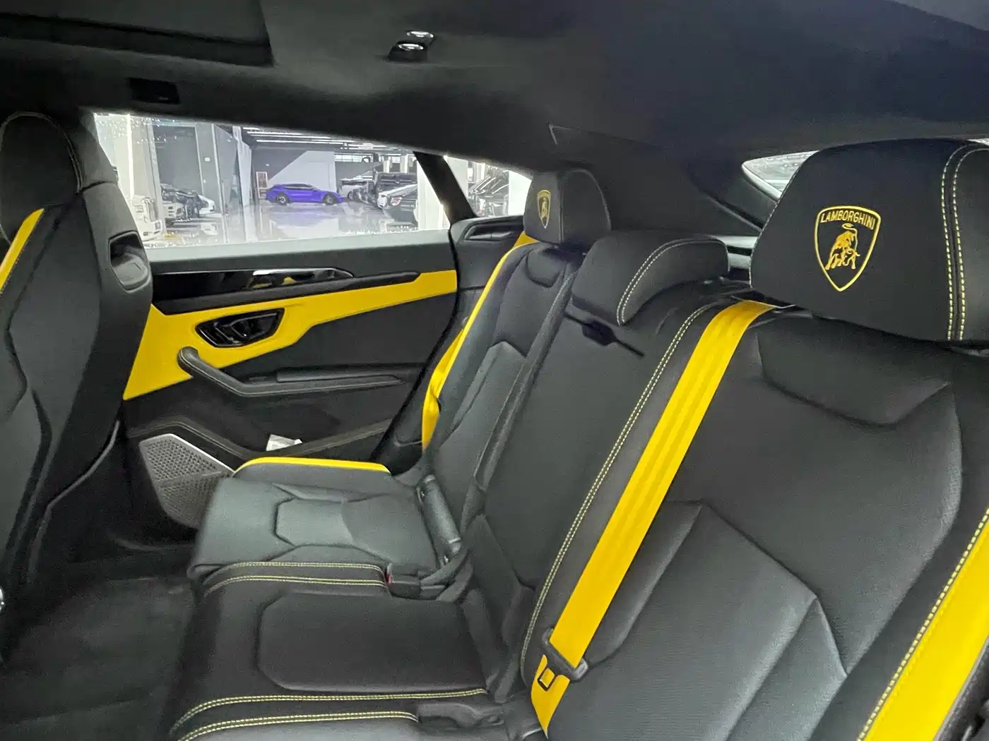 Lamborghini Urus SE 2026 2025 4.0T Standard Edition