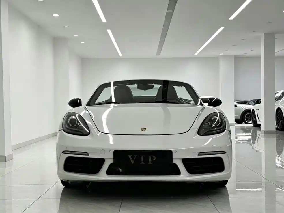 Porsche 718 2016 Boxster 2.0T фото 2
