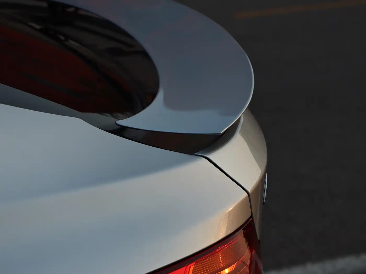BMW 3 Series GT 2013 Model 320i Leading фото 13