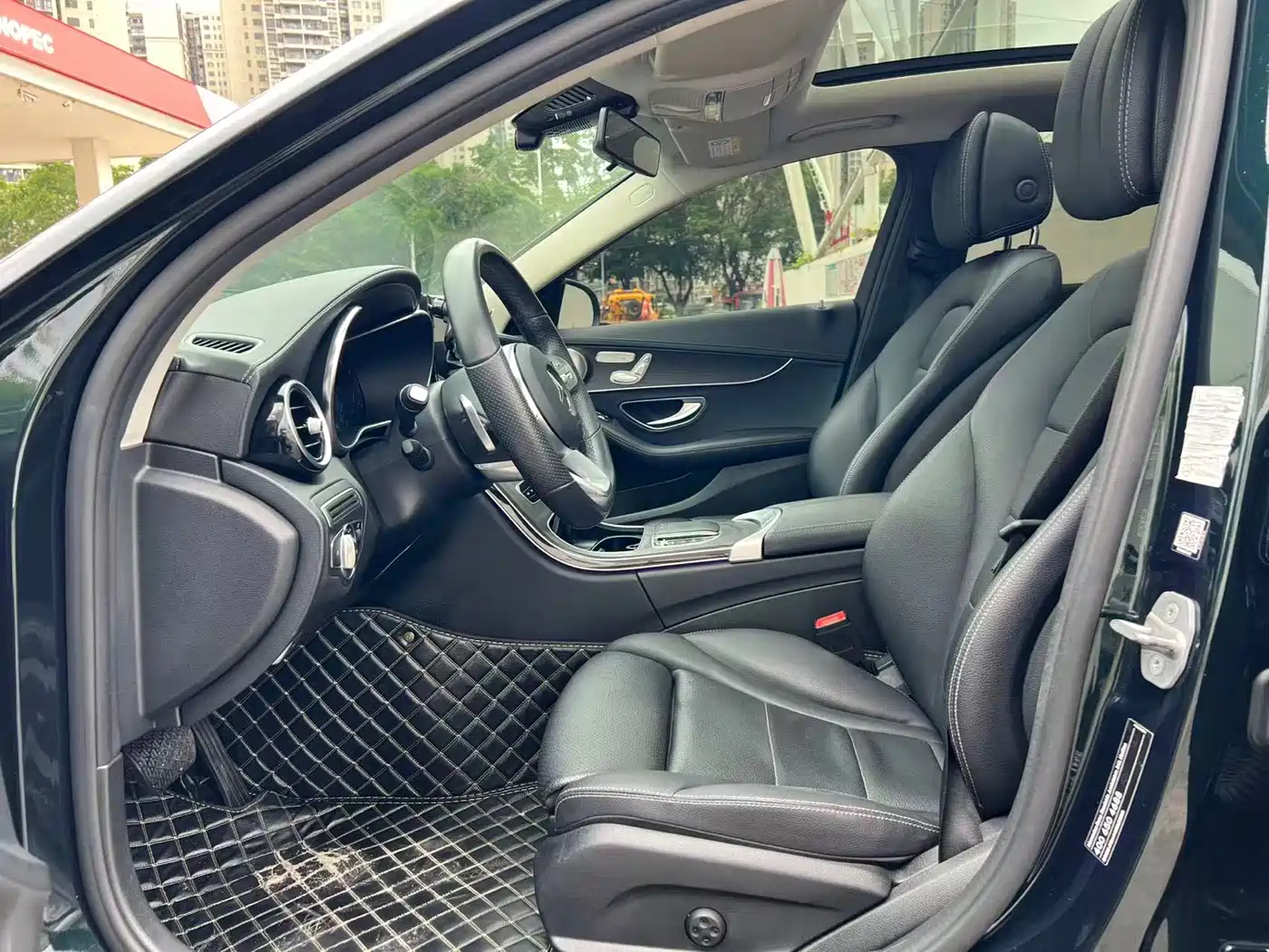 Mercedes-Benz C-Class 2021 C 260 L Sport Starry Exclusive Edition фото 3