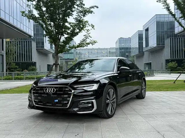 Audi A6L 2025 45 TFSI Premium Sport