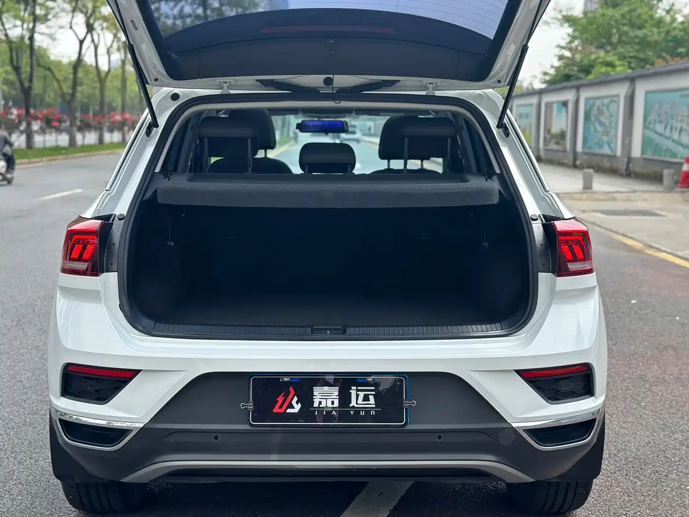 Volkswagen T-ROC 2022 280TSI DSG 2WD Comfort PLUS фото 22