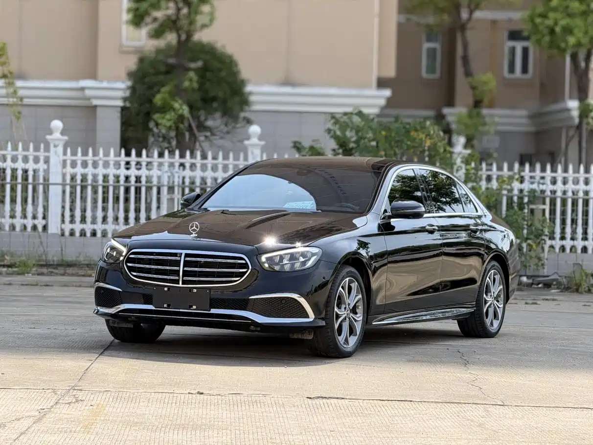 Mercedes-Benz E-Class 2021 Facelift E 300 L Luxury фото 2