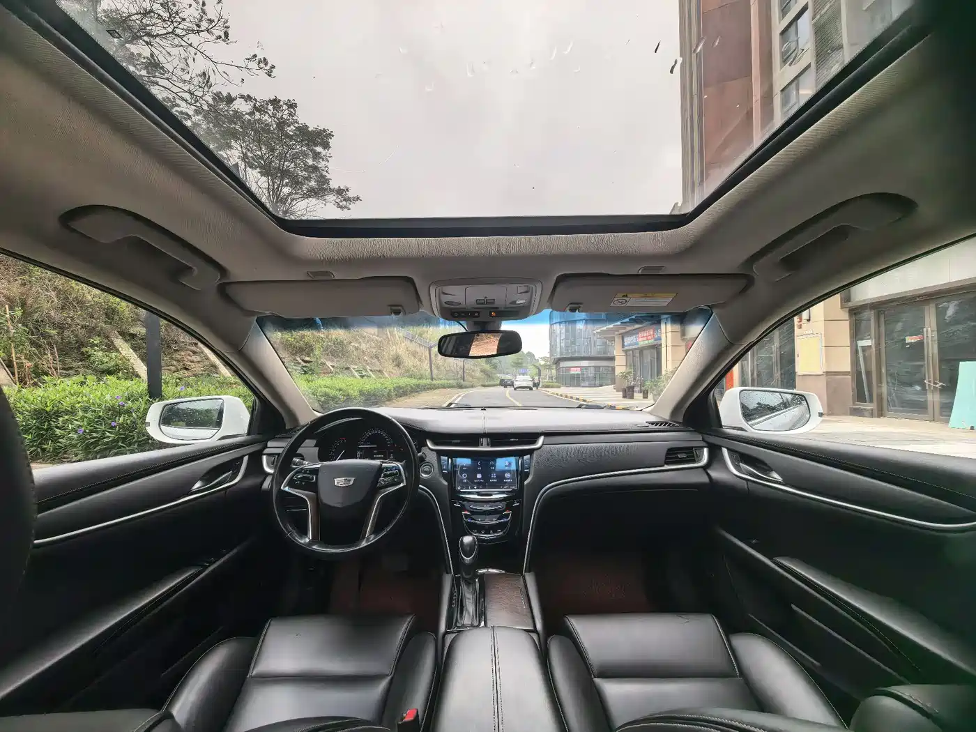 Cadillac XTS 2018 28T Technology фото 5