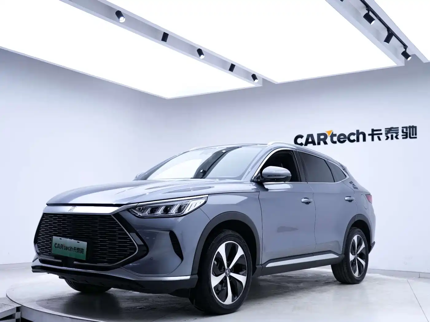 BYD Song PLUS PHEV 2021 DM-i 51KM Honor фото 8