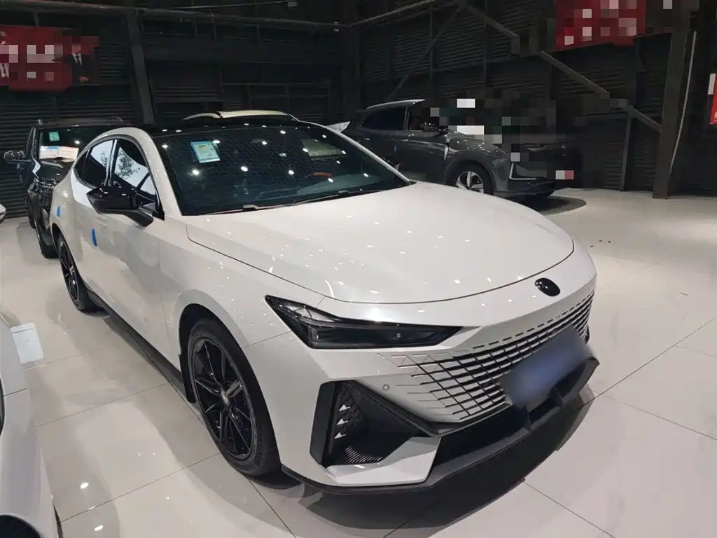 CHANGAN UNI-V