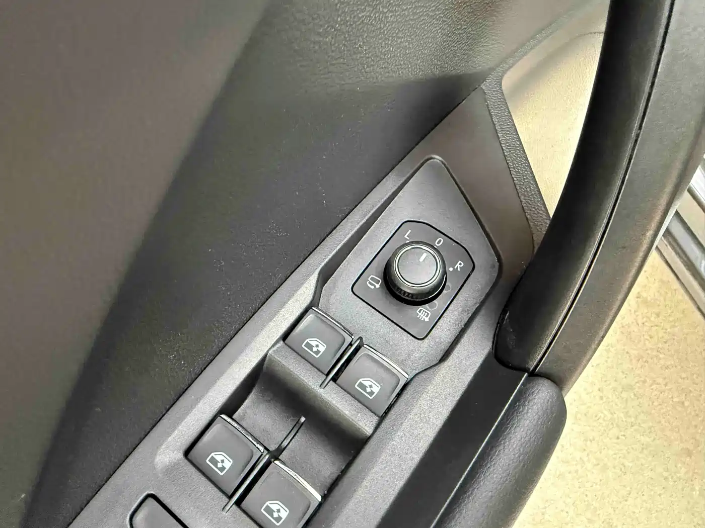 Volkswagen Tharu 2019 Model 330TSI 4WD Flagship Edition China VI фото 15