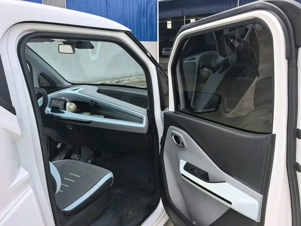 Wuling Motors Wuling NanoEV 2022 2021 Passion Edition