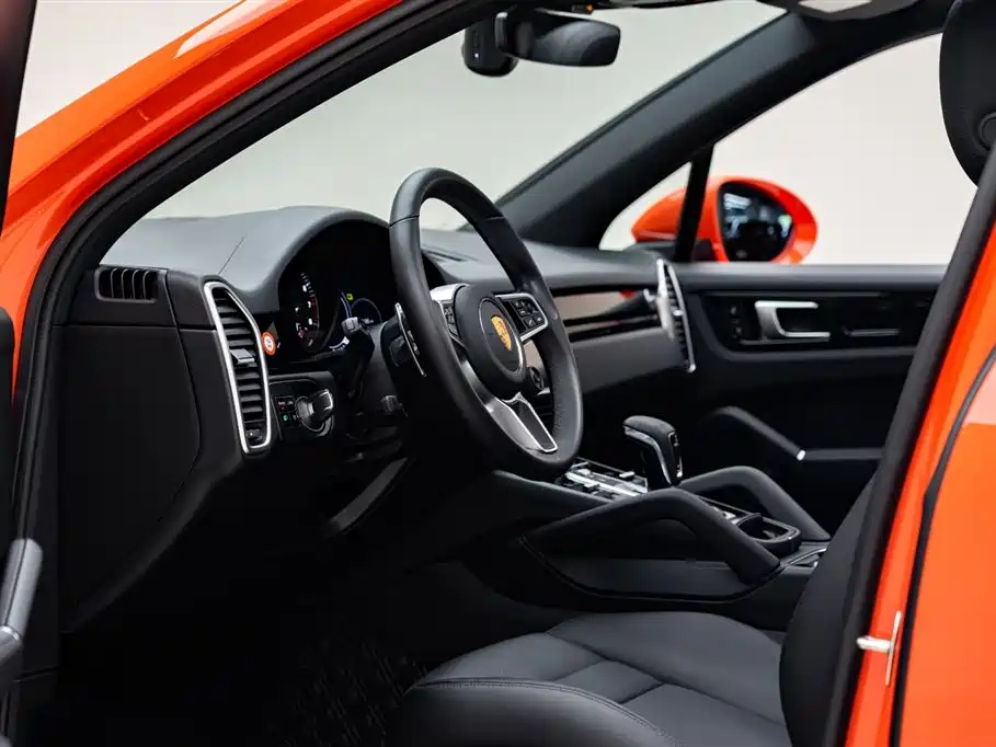 Porsche Cayenne New Energy 2021 Cayenne E-Hybrid 2.0T фото 10