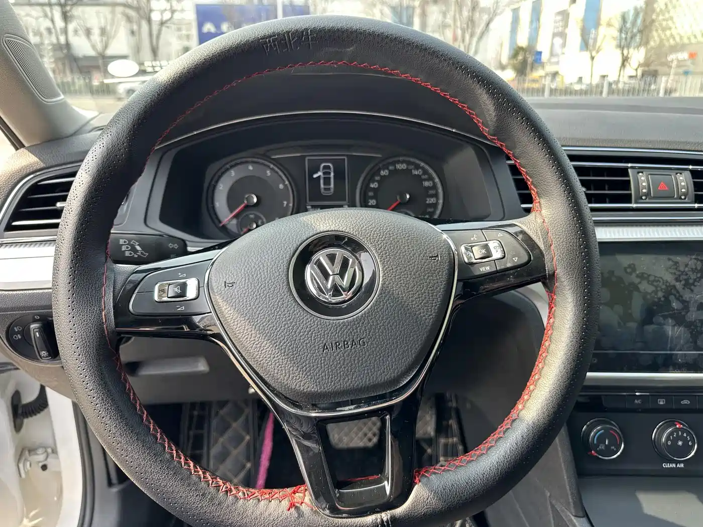Volkswagen Lamando 2021 230TSI DSG Fashion Edition фото 10
