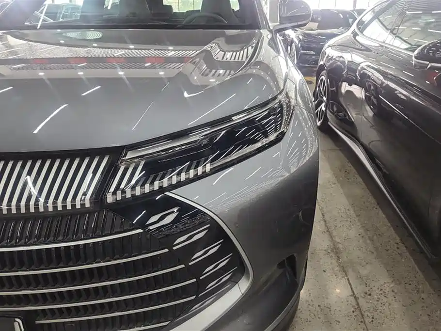 BYD Frigate 07 2023 DM-i 100KM Flagship фото 5