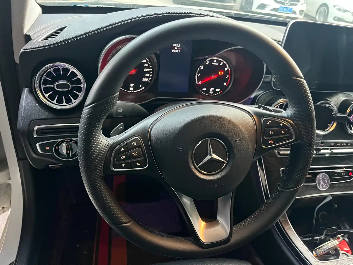 Mercedes-Benz C-Class 2015 Facelift C 180 L Sport фото 7