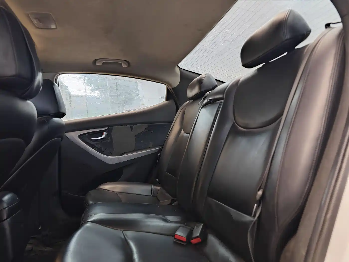 Hyundai Langdong 2016 1.6L Automatic Premium Edition фото 22