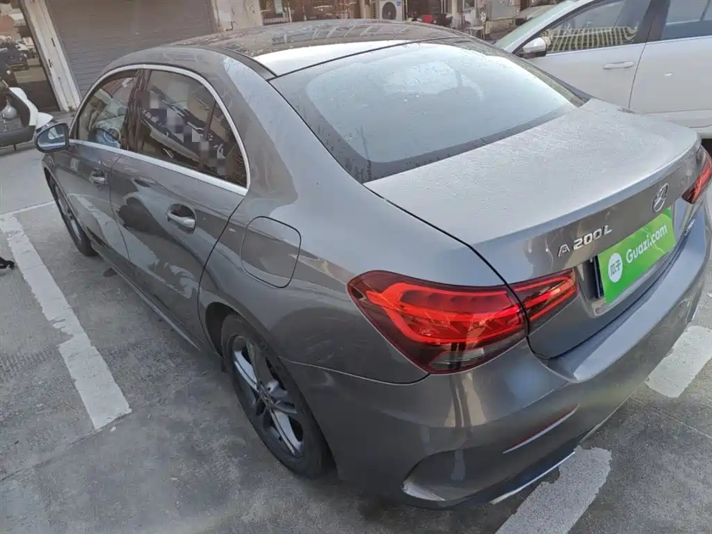 Mercedes-Benz A-Class 2021 Facelift A 180 L Sport Sedan фото 5