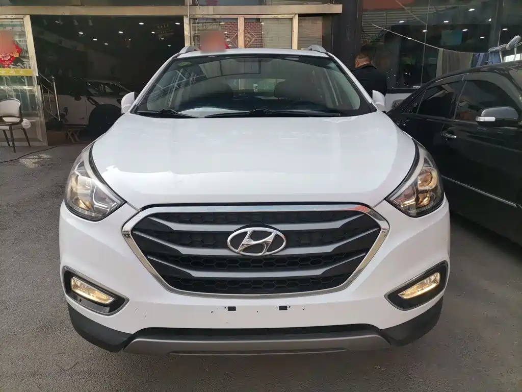Hyundai Beijing Hyundai ix35 2015 2.0L Automatic 2WD Smart Type China IV фото 3